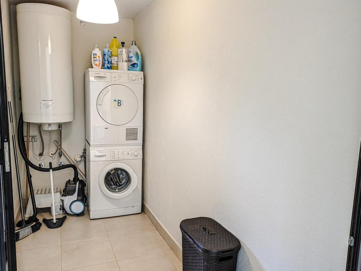 Spacious With 3 Pools & Gym Apartament *